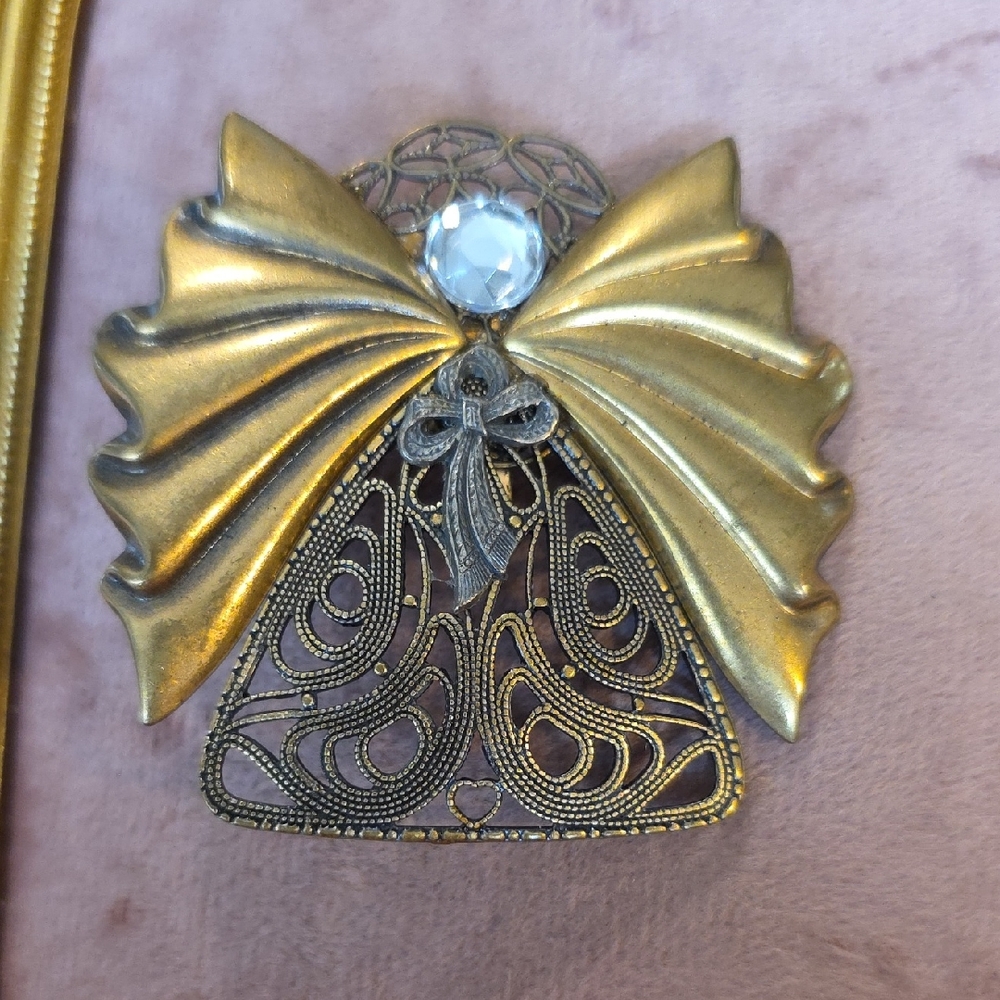 Vintage Angel Brooch with Crystal Accent